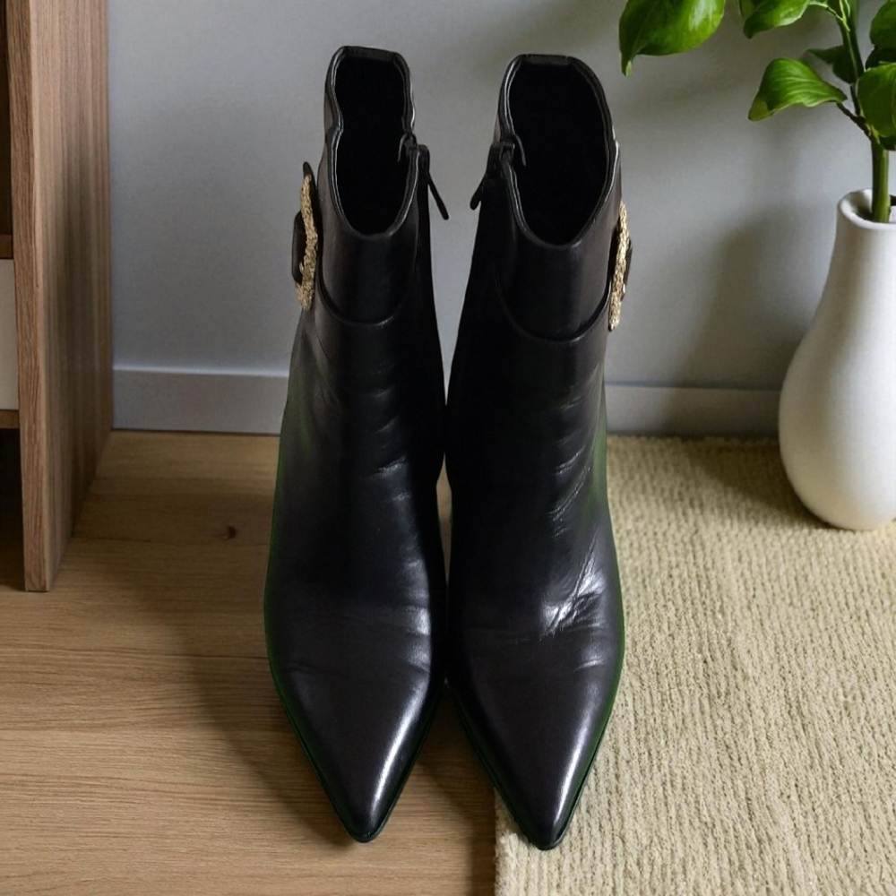 Sam Edelman Weslie Black Leather Wedge Pointed Toe Buckle Detailed Boots